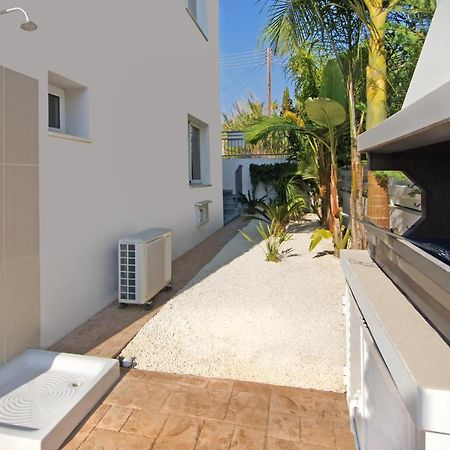 Villa Eden ไอยานาปา ภายนอก รูปภาพ